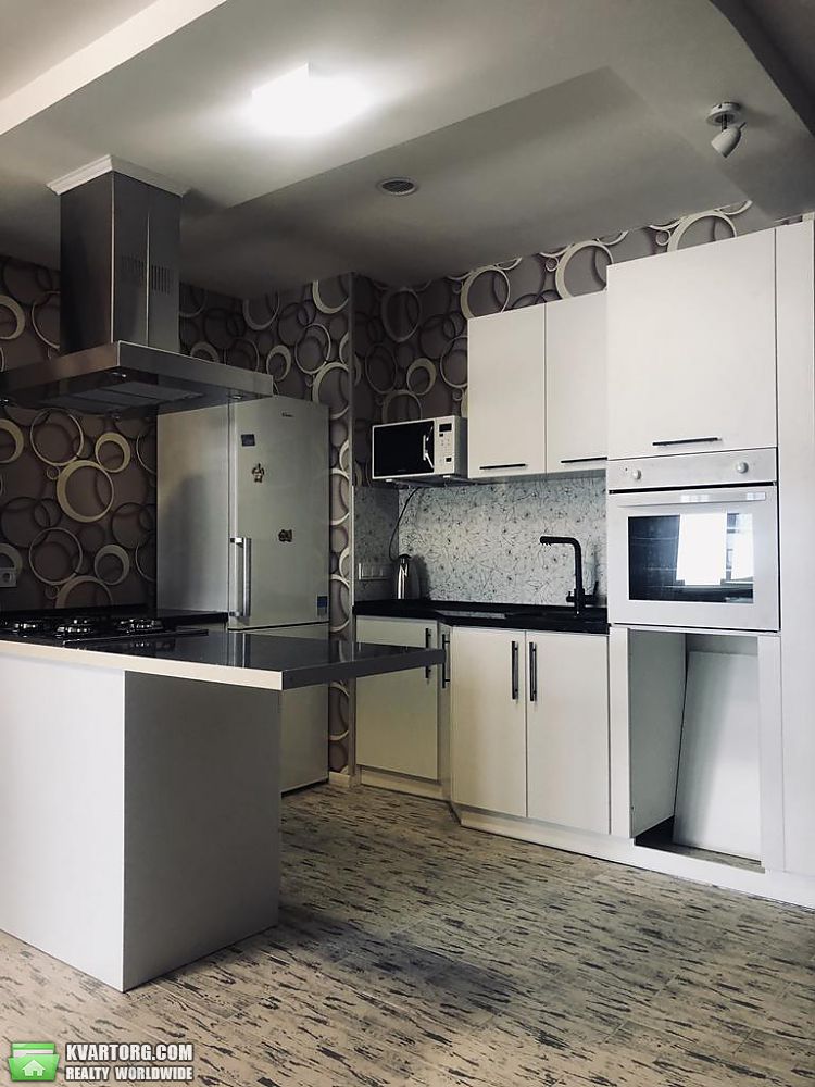 Sell 2-room apartment. Днепропетровск, Набережная Победы — photo 3