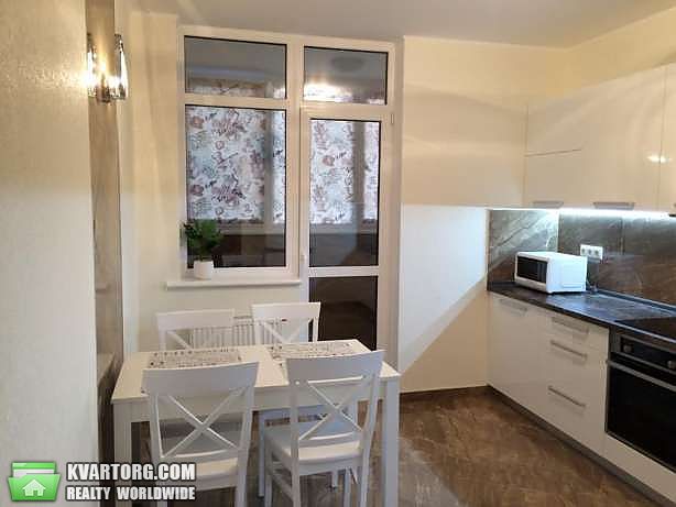 Rent out 1-room apartment. Киев,  Пчелки — photo 3