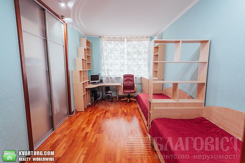 Sell 3-room apartment. Киев,  Предславинская — photo 6