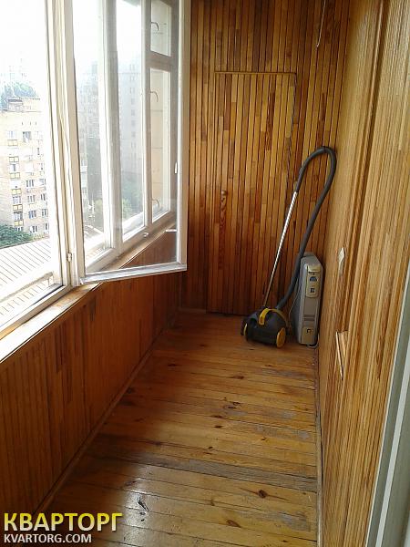Rent out 2-room apartment. Киев, тургеневская — photo 9