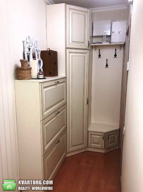 Sell 2-room apartment. Киев,  Еленовская — photo 5