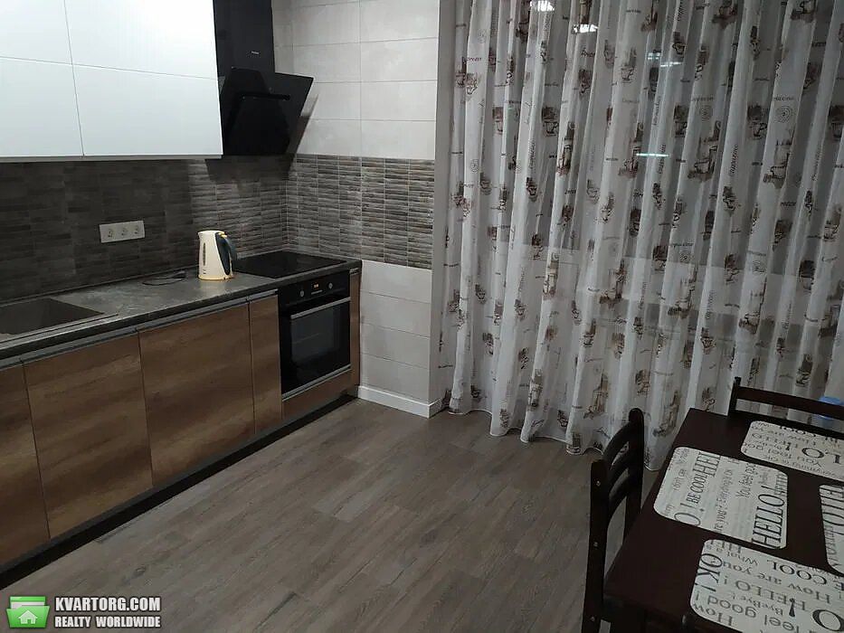 Rent out 2-room apartment. Киев,  Бажана — photo 6