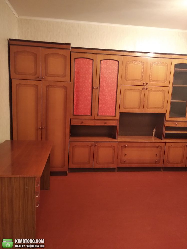 Rent out 2-room apartment. Киев, Сабурова — photo 2