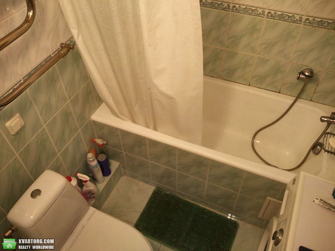 Rent out 2-room apartment. Киев,  Контрактовая пл — photo 7