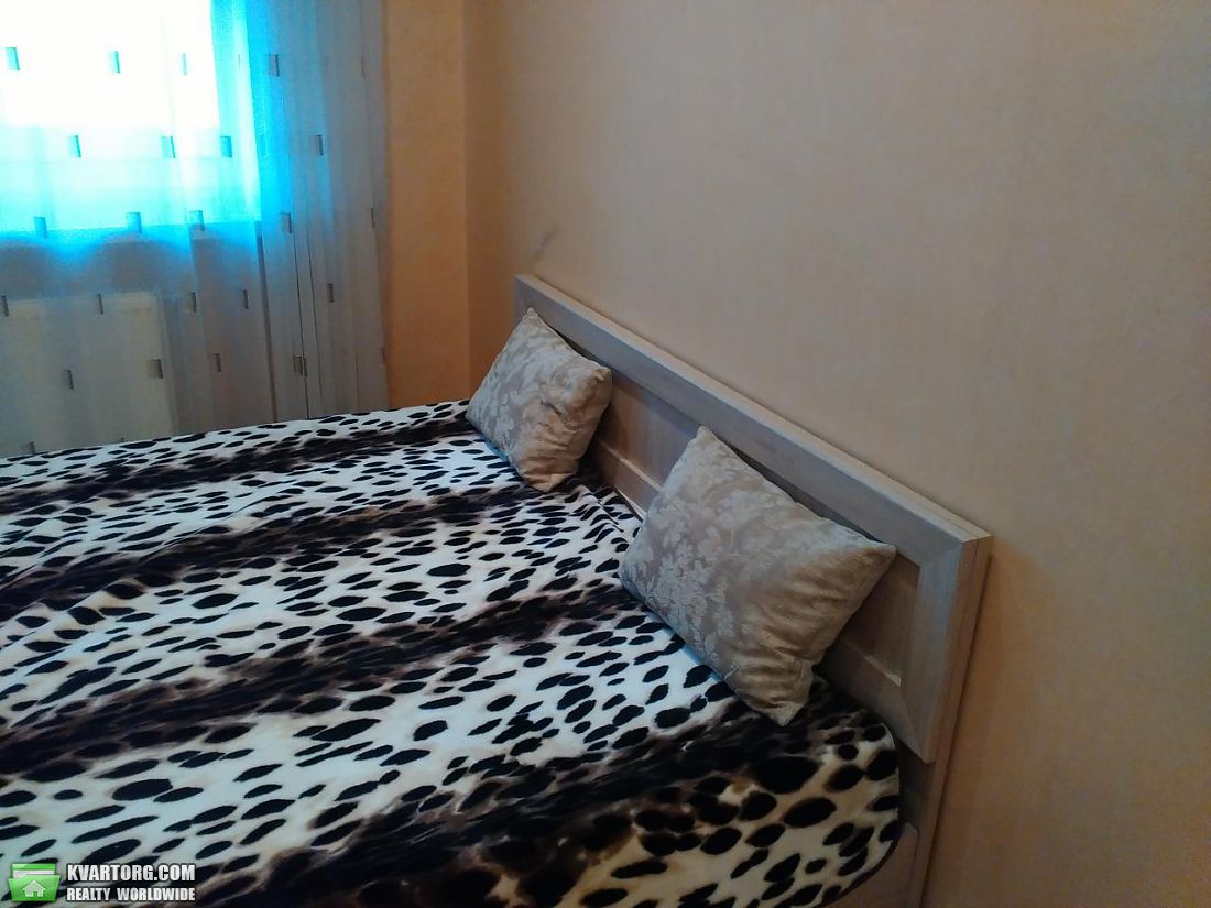 Rent out 2-room apartment. Киев,  Леси Украинки бул — photo 6