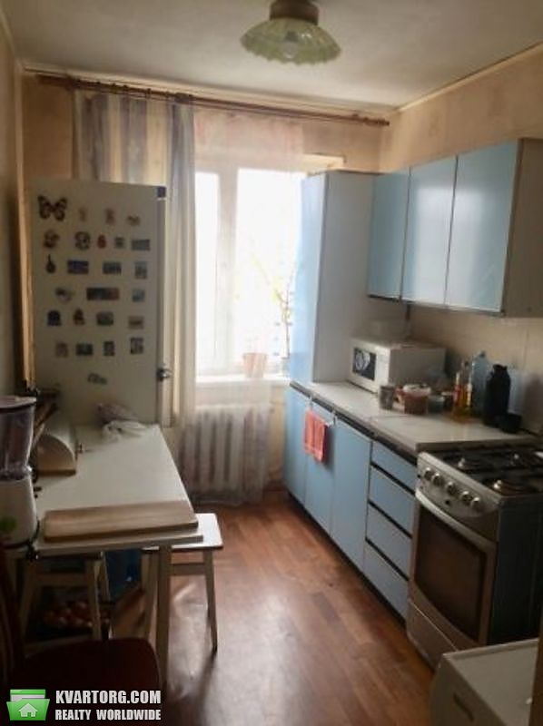 Sell 3-room apartment. Днепропетровск, ул победы — photo 1