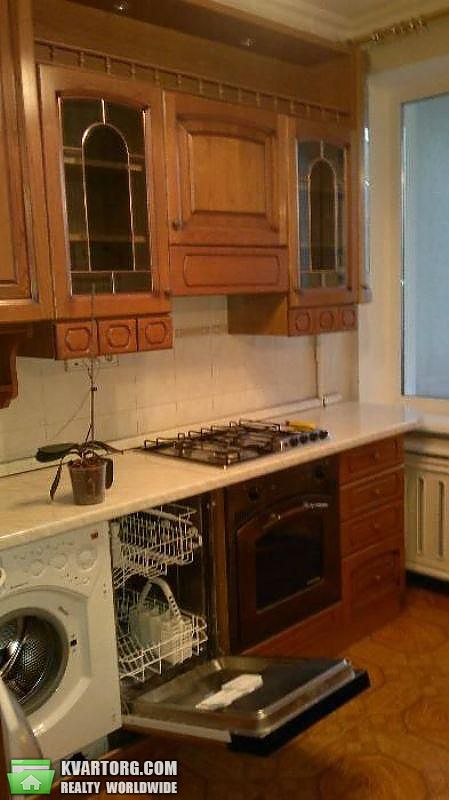 Rent out 4-room apartment. Киев,  Суворова — photo 5
