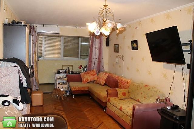 Sell 3-room apartment. Днепропетровск, Паникахи — photo 1