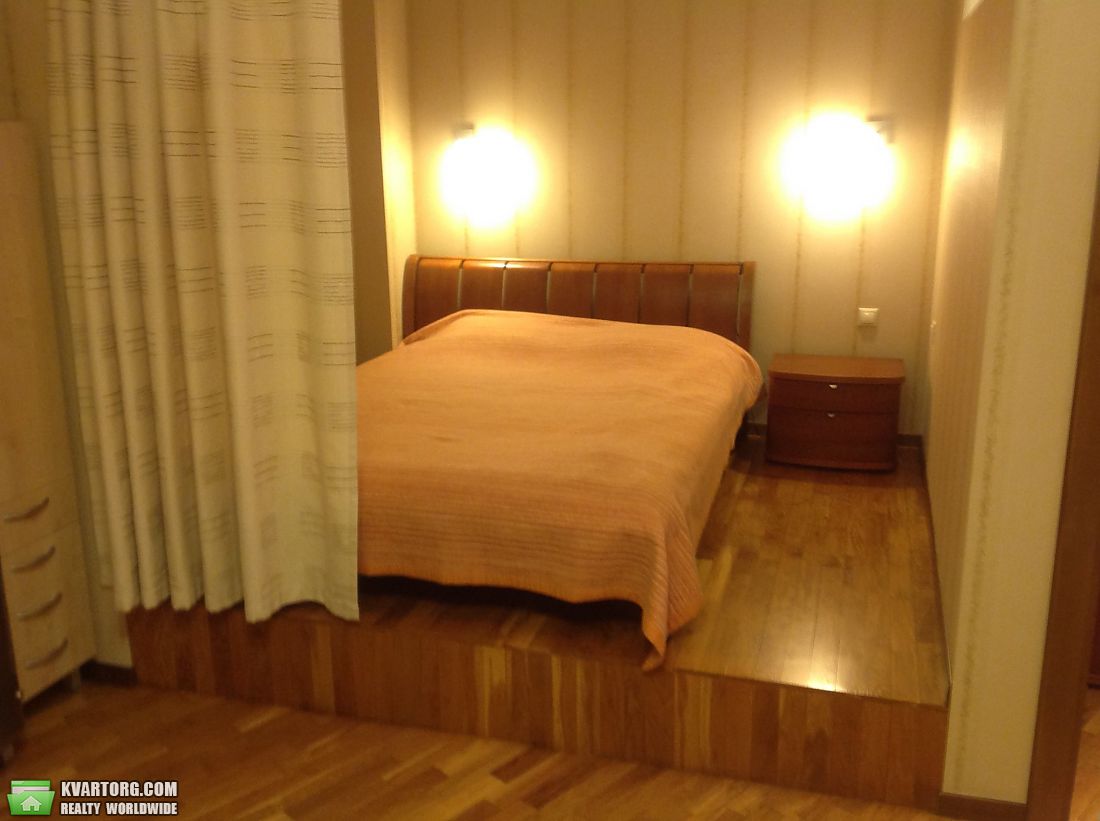 Rent out 1-room apartment. Киев,  Щорса — photo 6