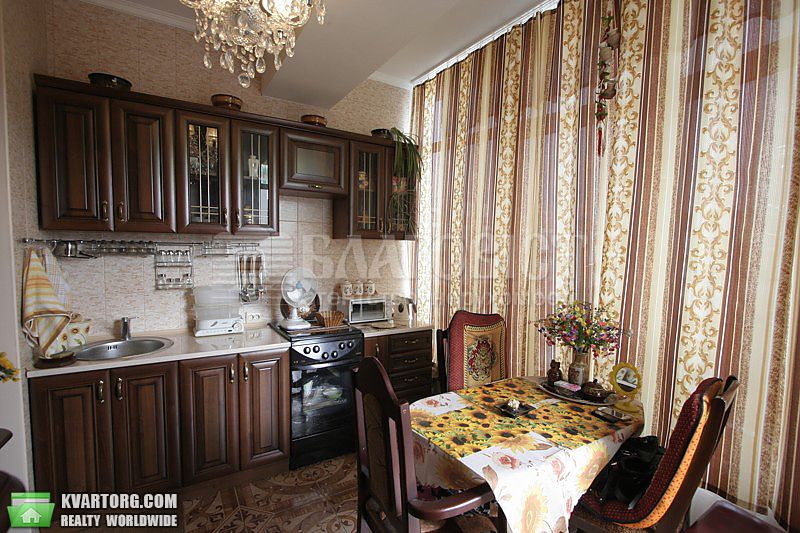 Sell 2-room apartment. Киев,  Сечевых Стрельцов — photo 4