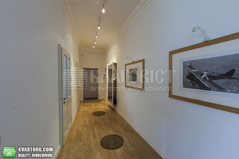Rent out 3-room apartment. Киев,  Липская — photo 6