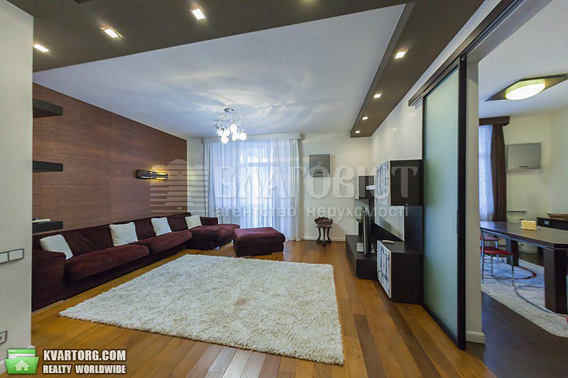 Rent out 2-room apartment. Киев,  Старонаводницкая — photo 1