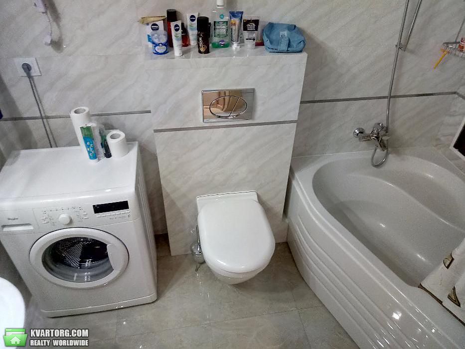 Rent out 3-room apartment. Киев,  Леси Украинки бул — photo 8