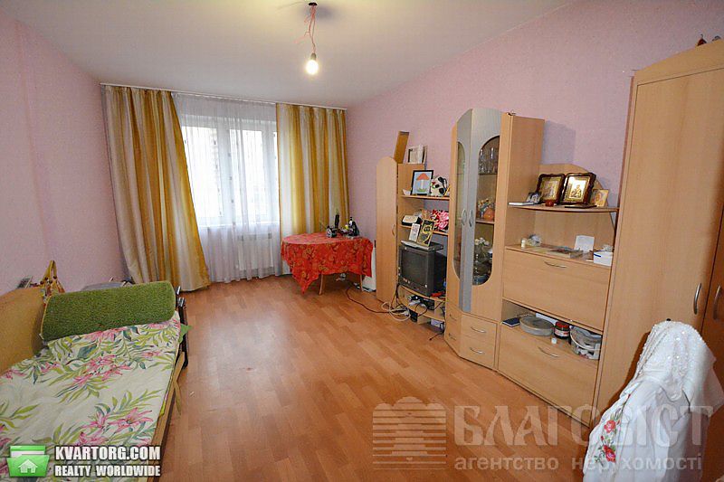 Sell 3-room apartment. Киев,  Днепровская наб — photo 1
