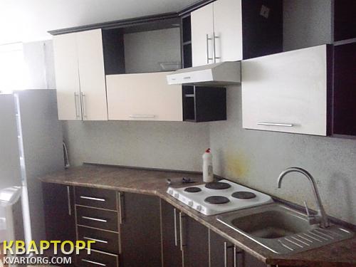 Rent out 1-room apartment. Киев, Передовая — photo 3