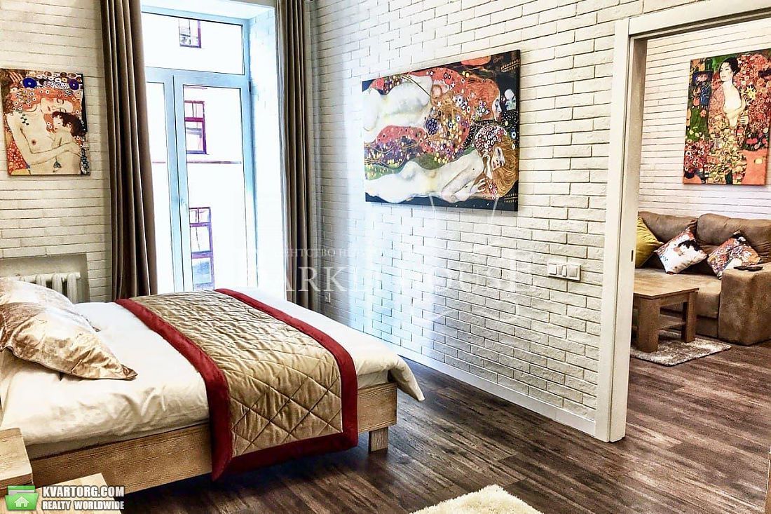 Rent out 2-room apartment. Киев,  Михайловский пер — photo 6