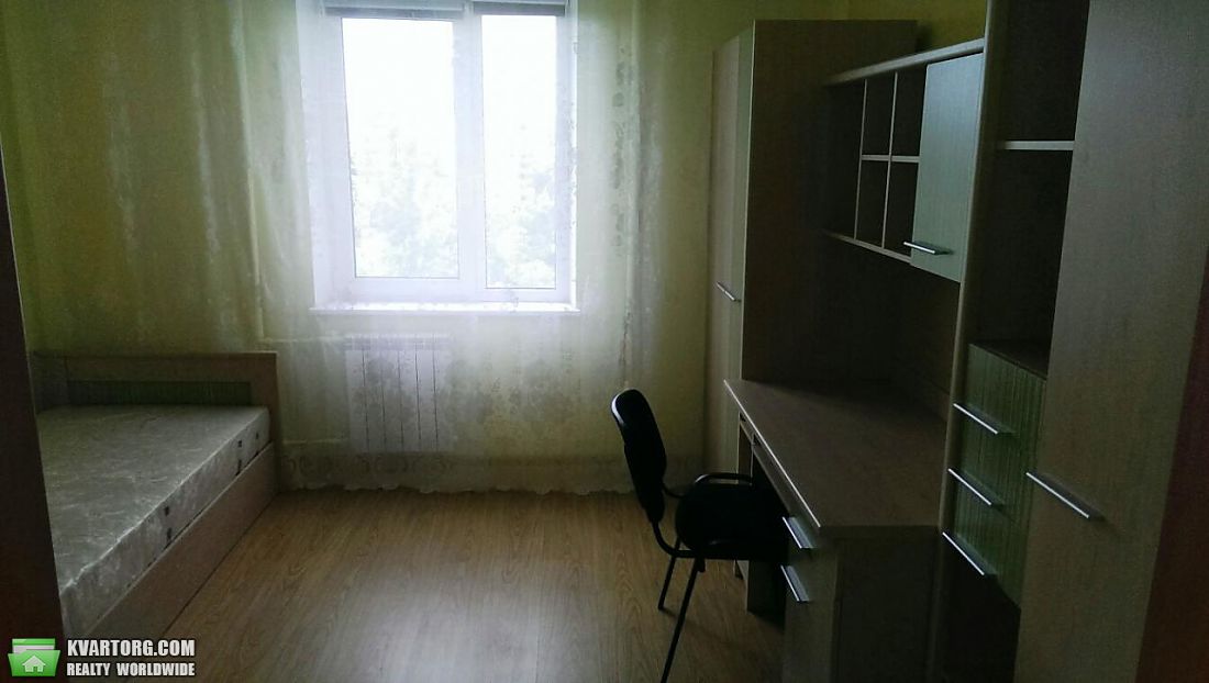 Rent out 3-room apartment. Киев, Иорданская — photo 5