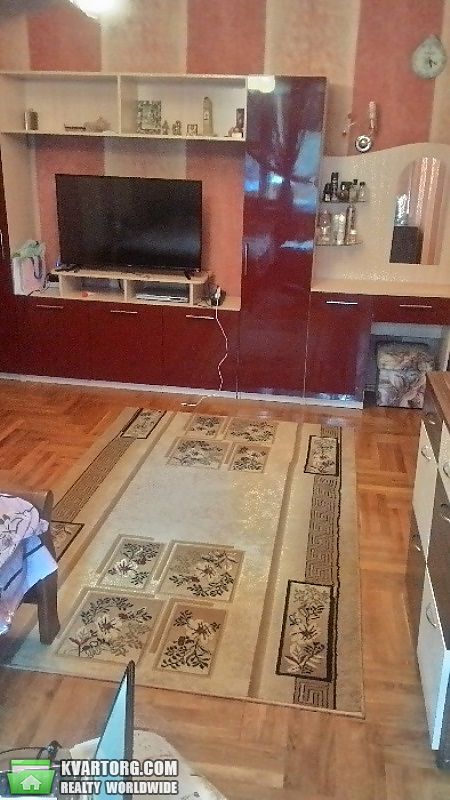 Sell 2-room apartment. Киев,  Ужвий — photo 1