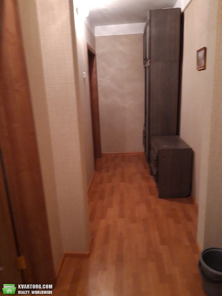 Rent out 1-room apartment. Киев, Бульвар Труда — photo 8