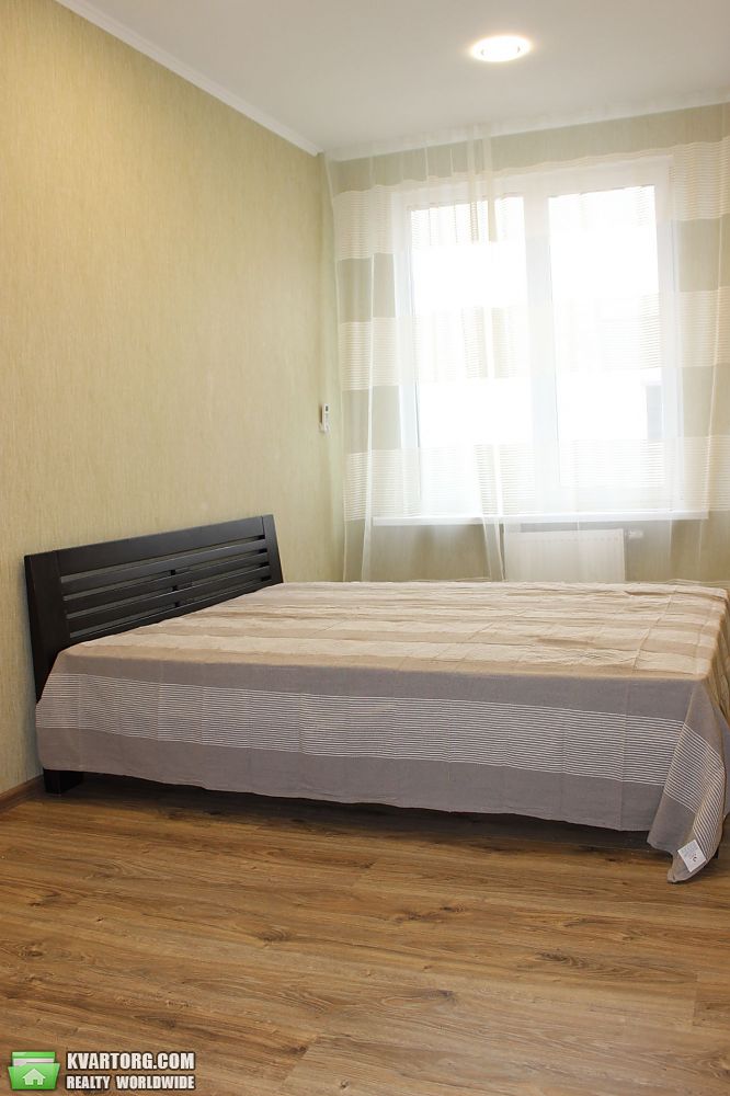 Rent out 2-room apartment. Киев,  Клавдиевская — photo 6