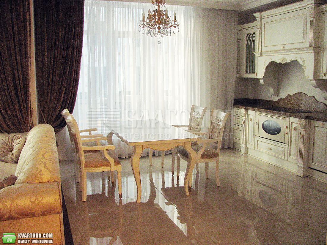 Rent out 2-room apartment. Киев,  Драгомирова — photo 1