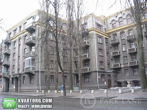 Sell 2-room apartment. Киев, Шелковичная — photo 1