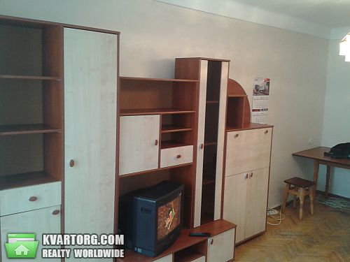Rent out 1-room apartment. Киев, Березняковская — photo 2