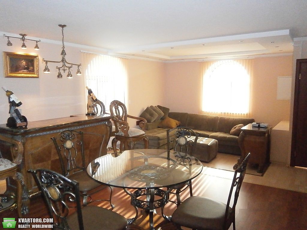 Rent out house. Киевская обл., Лыбедская — photo 8
