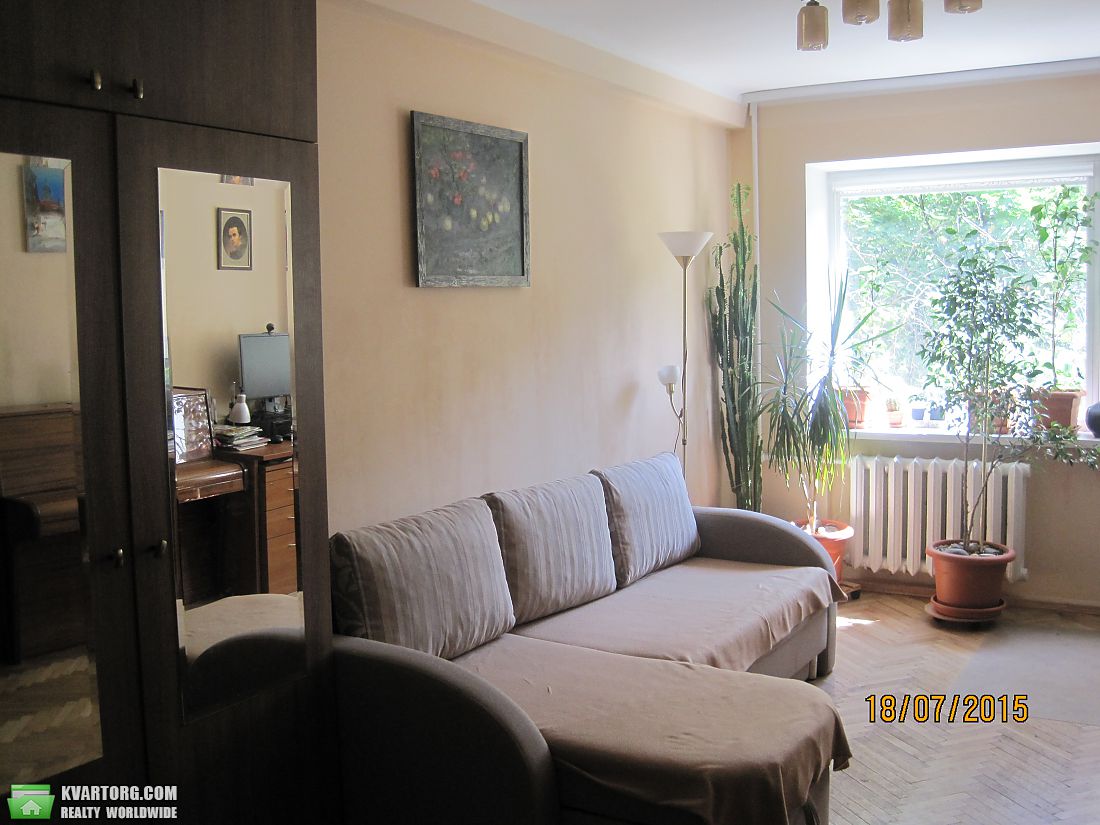 Rent out 3-room apartment. Киев, Киквидзе — photo 1