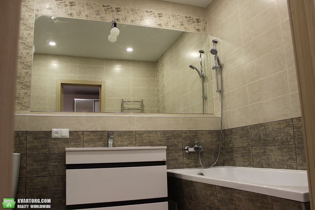 Sell 1-room apartment. Киев,  Драгоманова — photo 4