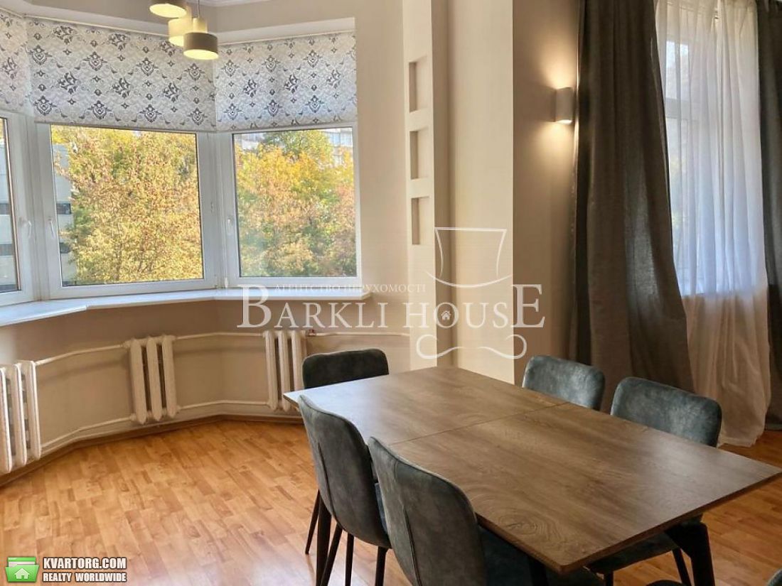 Rent out 4-room apartment. Киев,  Дмитриевская — photo 10