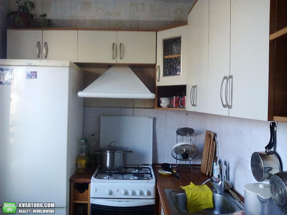 Sell 3-room apartment. Киев,  Зодчих — photo 1