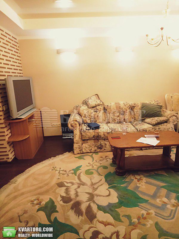 Sell 2-room apartment. Киев,  Богдана Хмельницкого — photo 1
