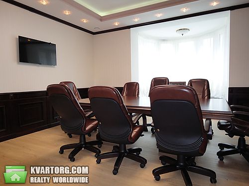 Rent out office. Киев, Институтская — photo 5