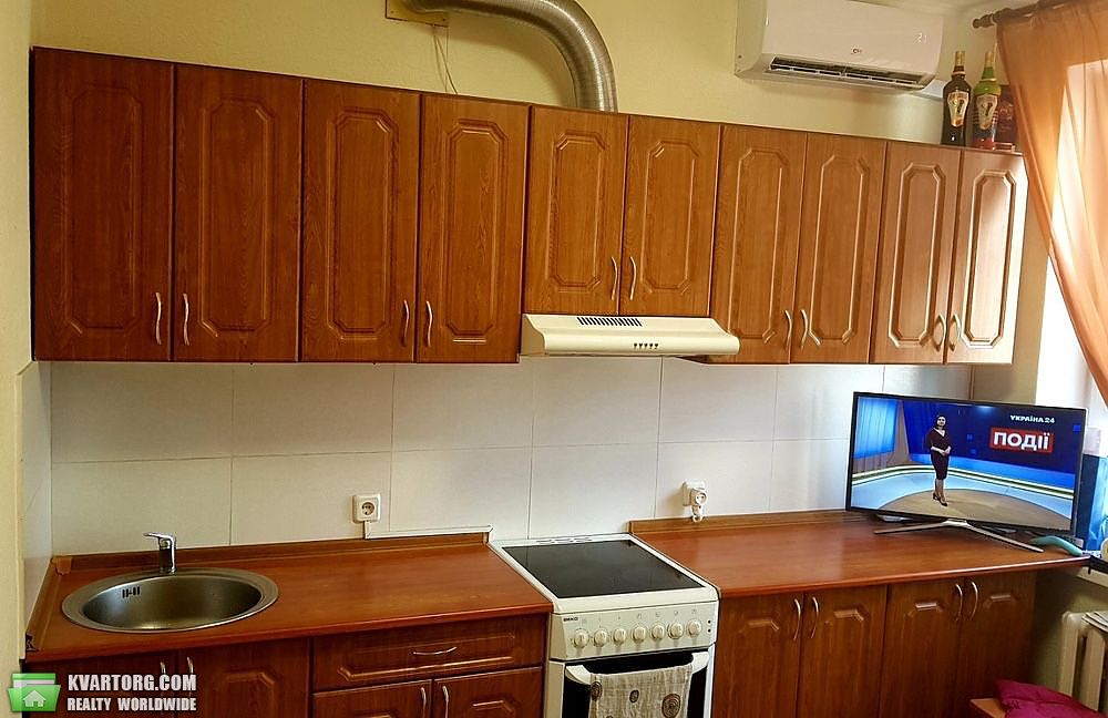 Sell 1-room apartment. Киев,  Феодосийский пер — photo 1