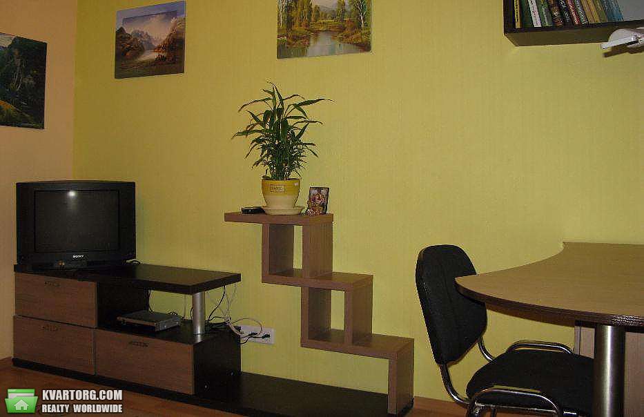 Sell 3-room apartment. Киев,  Полярная — photo 2