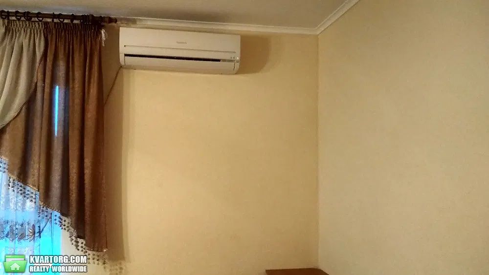 Sell 2-room apartment. Киев,  Ревуцкого — photo 4