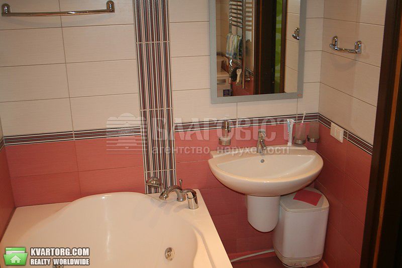 Rent out 3-room apartment. Киев,  Депутатская — photo 5