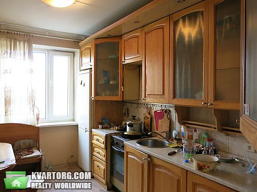 Sell 3-room apartment. Киев,  Симиренко — photo 1