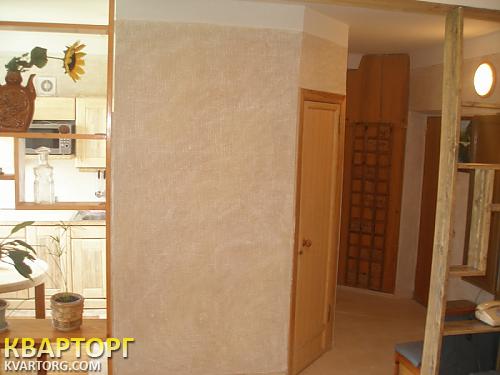 Rent out 2-room apartment. Киев,  Тропинина — photo 4