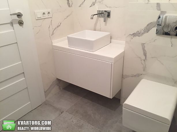 Rent out 2-room apartment. Киев, Валерия Лобоновского — photo 7