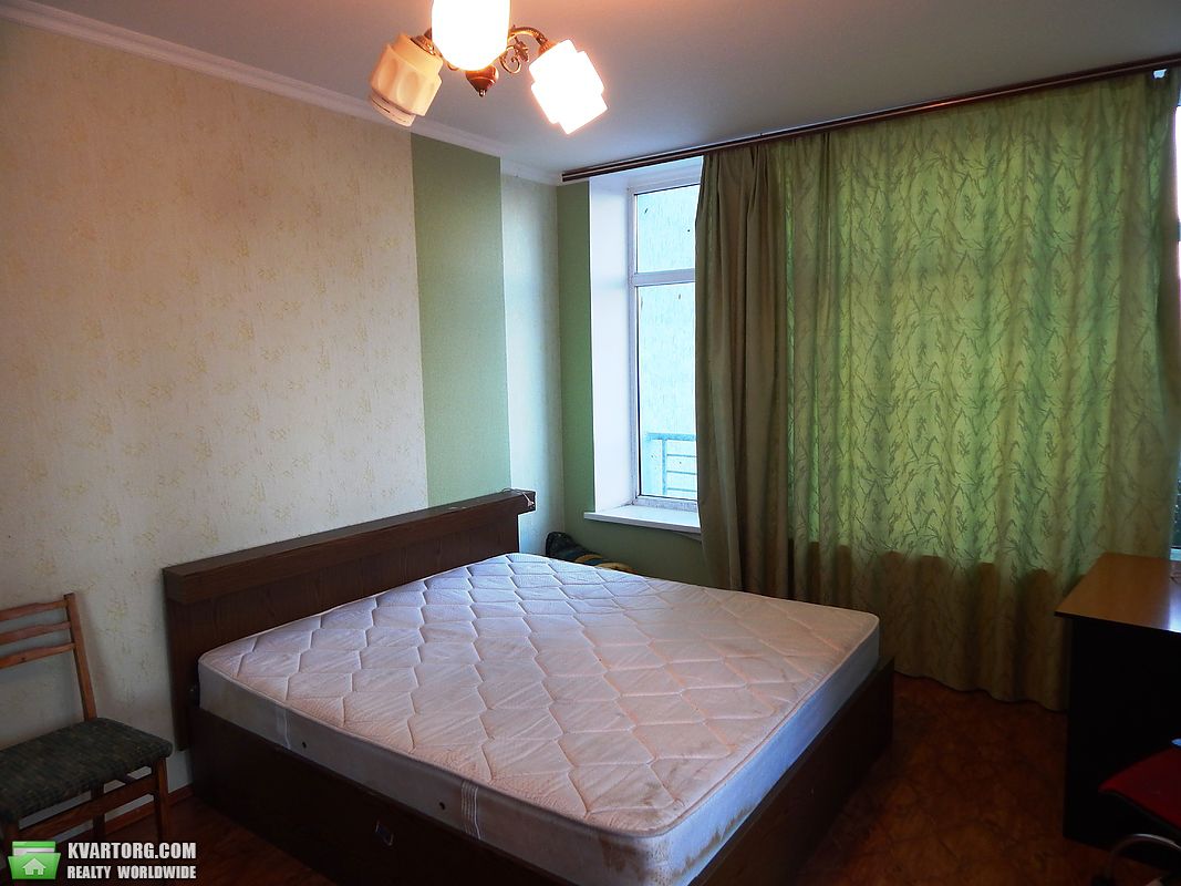 Sell 2-room apartment. Киев,  Днепровская наб — photo 2