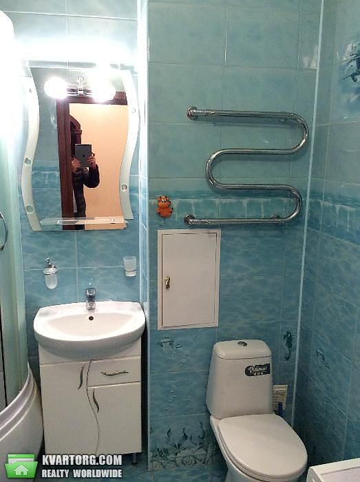 Rent out 1-room apartment. Киев,  Чавдар — photo 9