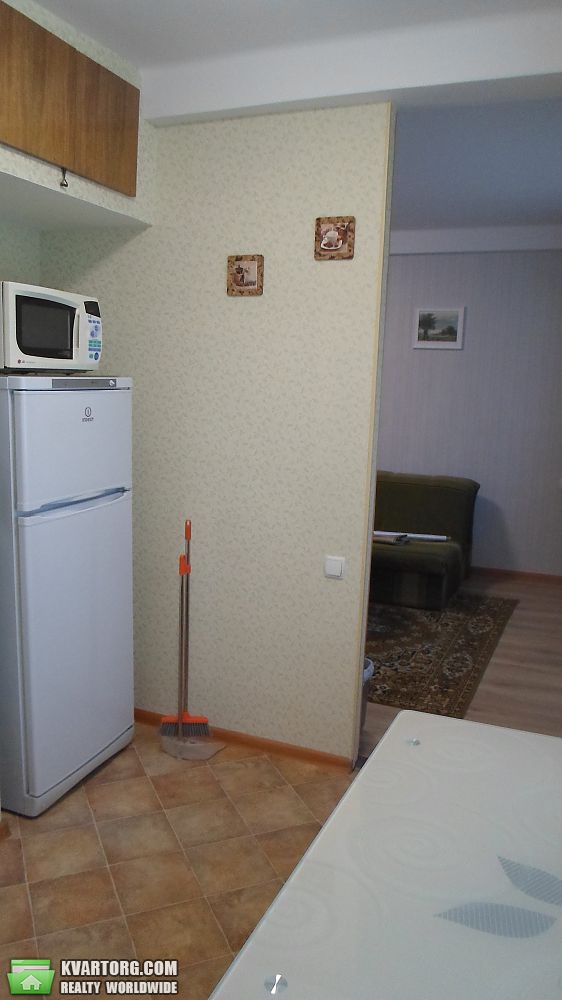 Rent out 2-room apartment. Киев,  Большая Васильковская — photo 6