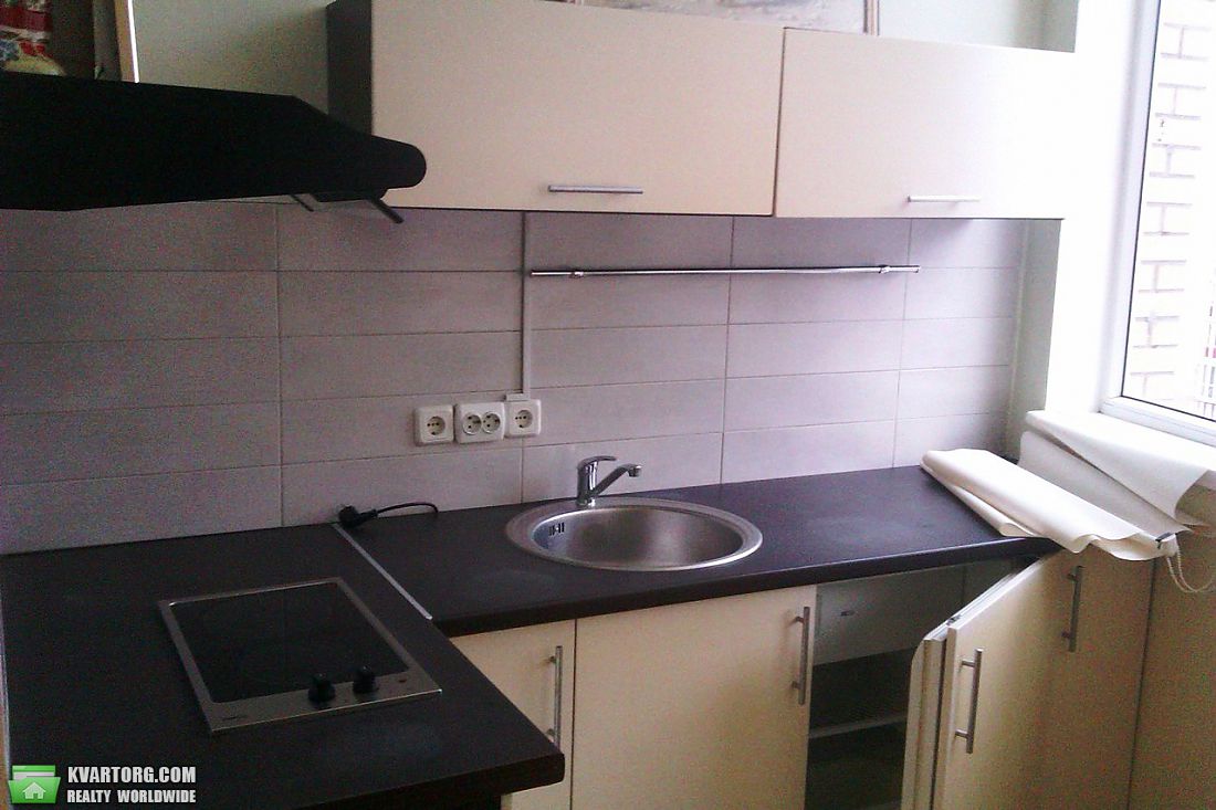 Sell 1-room apartment. Киев,  Героев Сталинграда пр — photo 2