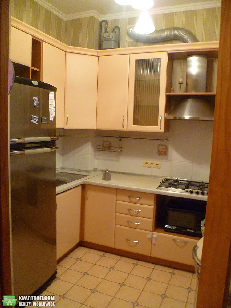 Rent out 2-room apartment. Киев,  Воздухофлотский пр — photo 1