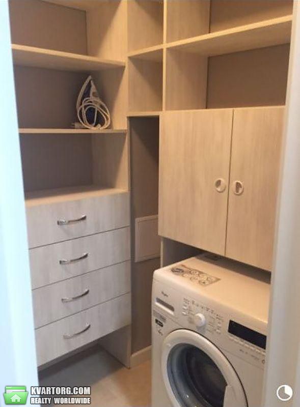 Rent out 2-room apartment. Киев,  Черновола — photo 8