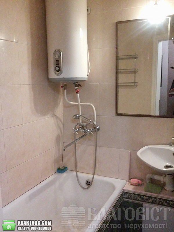 Sell 3-room apartment. Киев, 40-летия Октября просп — photo 5