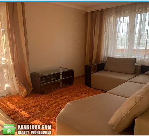 Rent out 3-room apartment. Киев,  Малиновского — photo 1