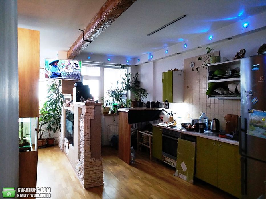 Sell 1-room apartment. Киев,  Ужвий — photo 1